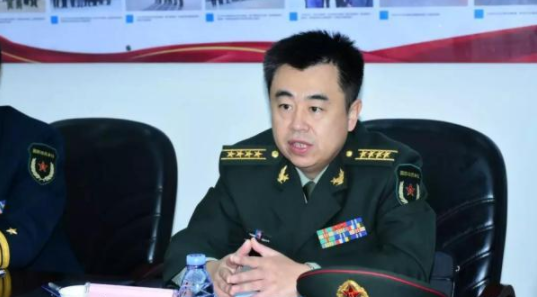 泉州军分区司令员高宏一行莅临晋工机械武装部调研民兵整组工作