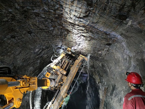 "特种兵在行动"之矿用锚杆台车:矿山施工利器 安全绿色高效