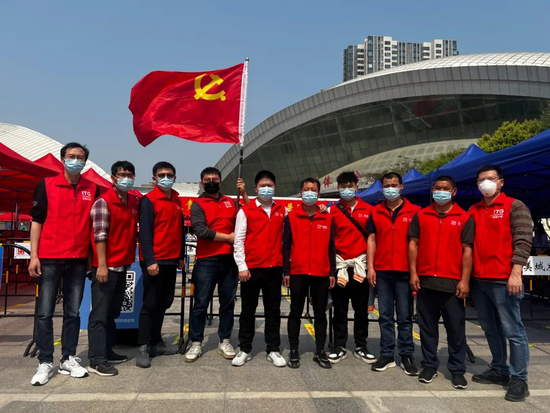 厦工股份志愿者驰援厦门嘉庚体育馆抗疫一线