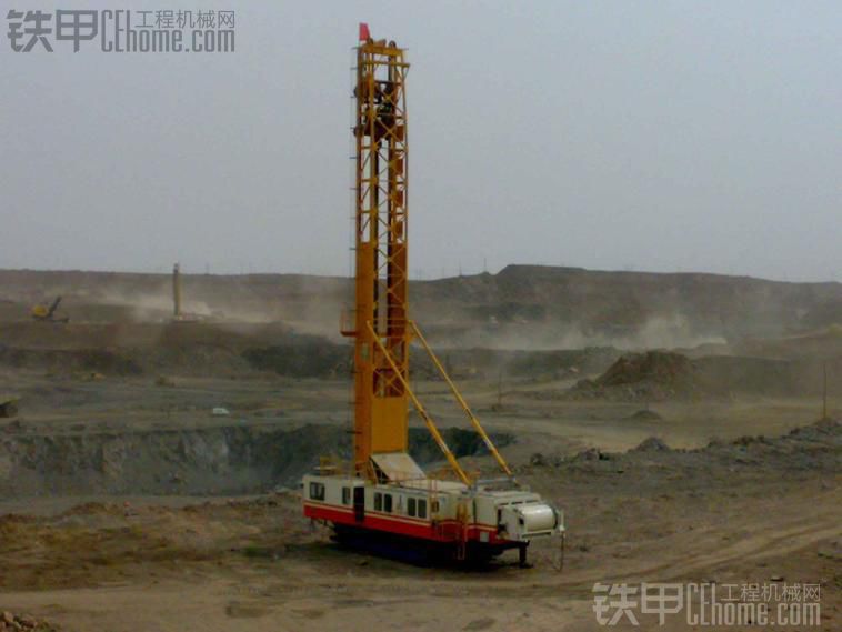 目前在中国矿山使用的大型钻机,钻中巨物!