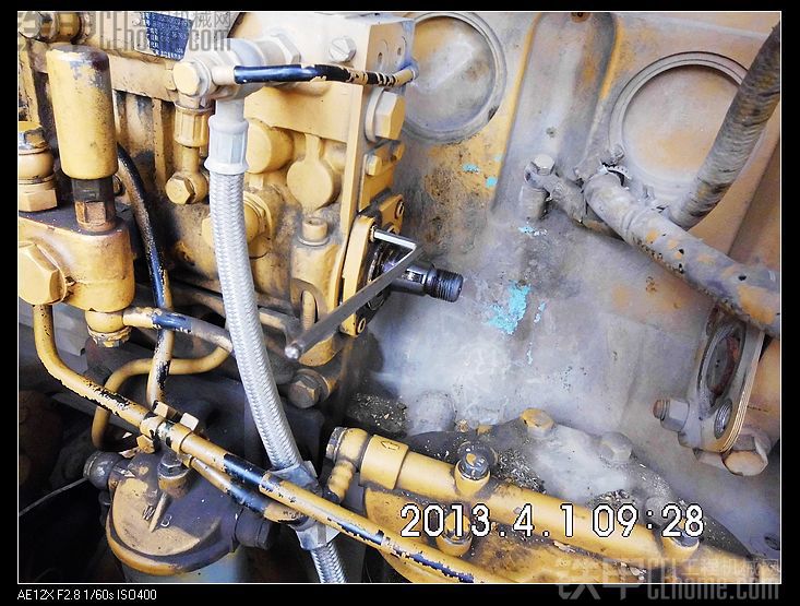 潍柴wd10g220e11发动机喷油泵连接轴漏油处理