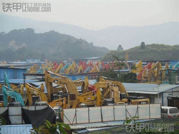 深圳二手挖机市场之旅