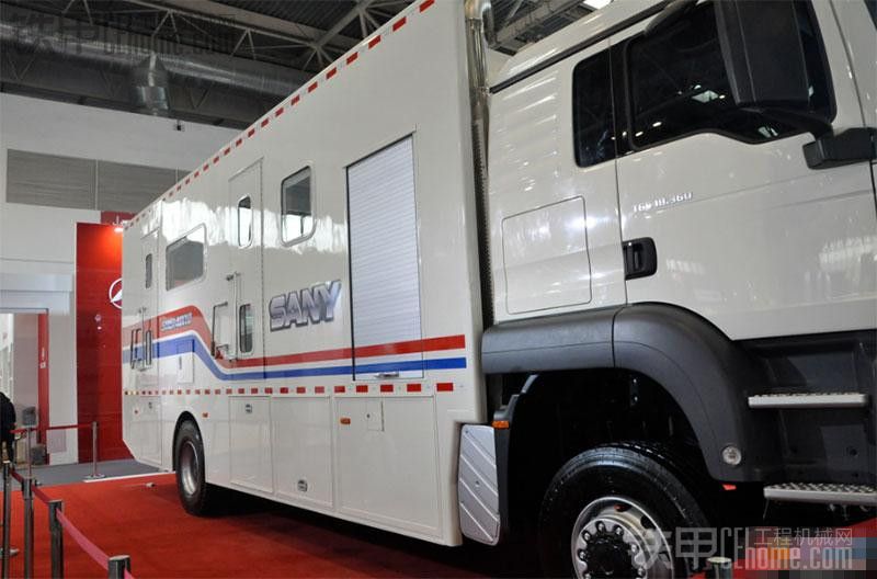 三一油田、页岩气压裂泵车