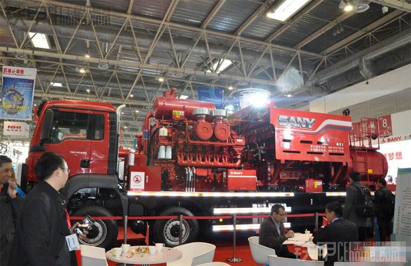 三一油田、页岩气压裂泵车