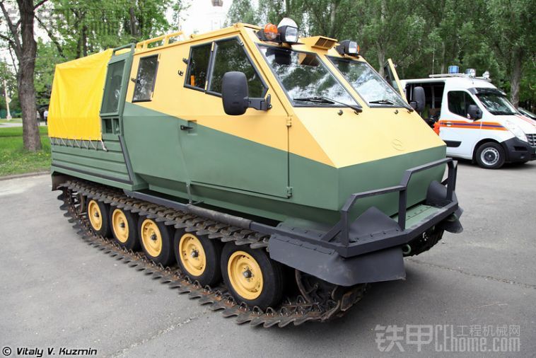 (转国外军事论坛美图帖;)俄罗斯消防展的机械设