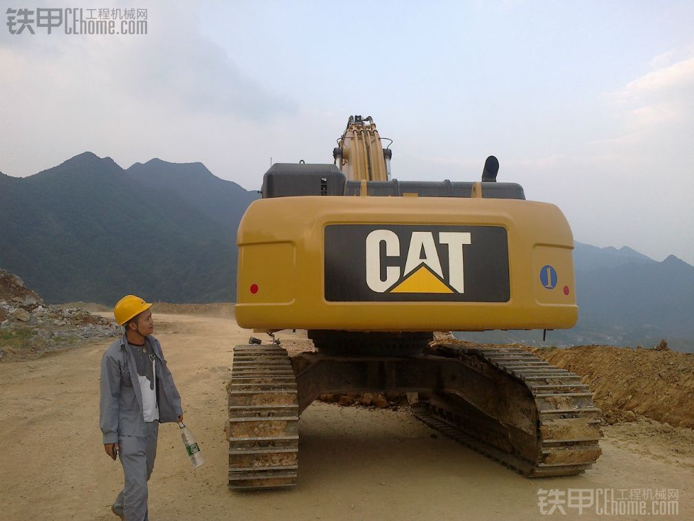 卡特cat340d2l 挖掘机 闪亮登场