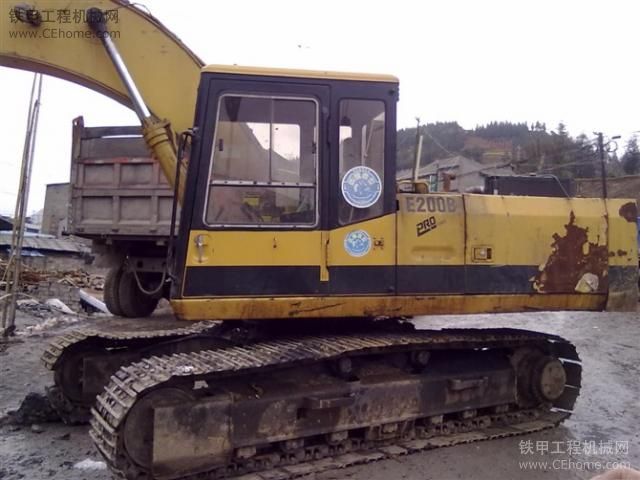 老款 卡特 e200b