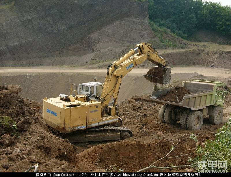 德马格(demag)挖掘机h65帖子图片