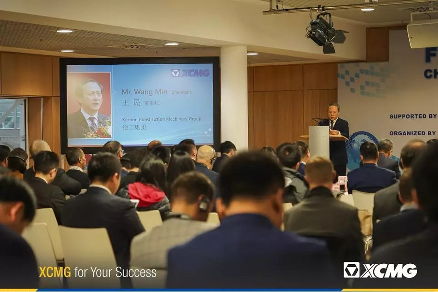 徐工 钢铁睿智 绽放德国慕尼黑bauma 2019_铁