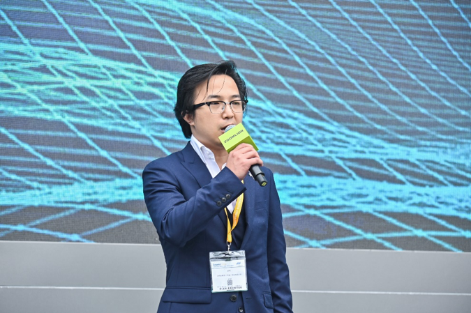 埃克森美孚携手中联重科联合推出超能液压油,进一步加深战略合作
