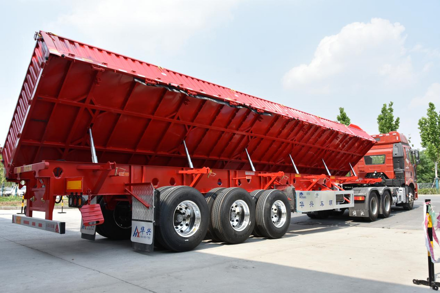 8吨行业最轻,华兴侧翻自卸半挂车安全性如何?