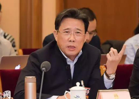 三一集团董事长_三瑞集团董事长图片