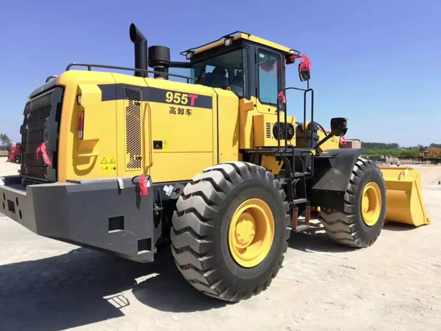 国机常林装载机进驻热电企业