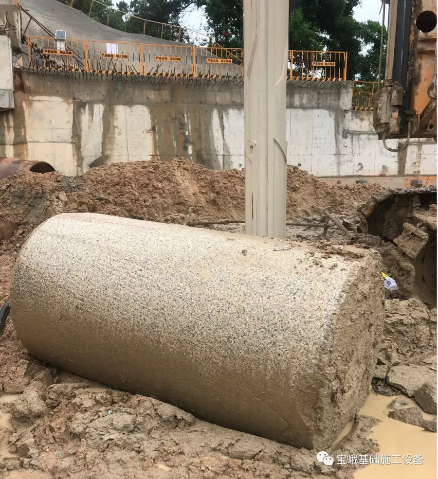 宝峨旋挖齐聚清华大学深圳国际校区工地,穗丰公司单桩高效嵌入30米