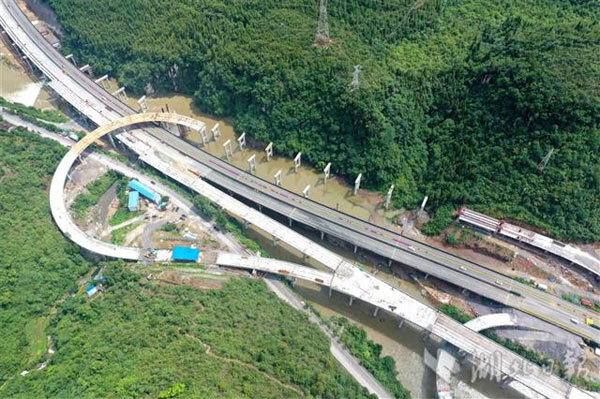 三峡翻坝江北高速公路加快建设 2020年年底计划通车