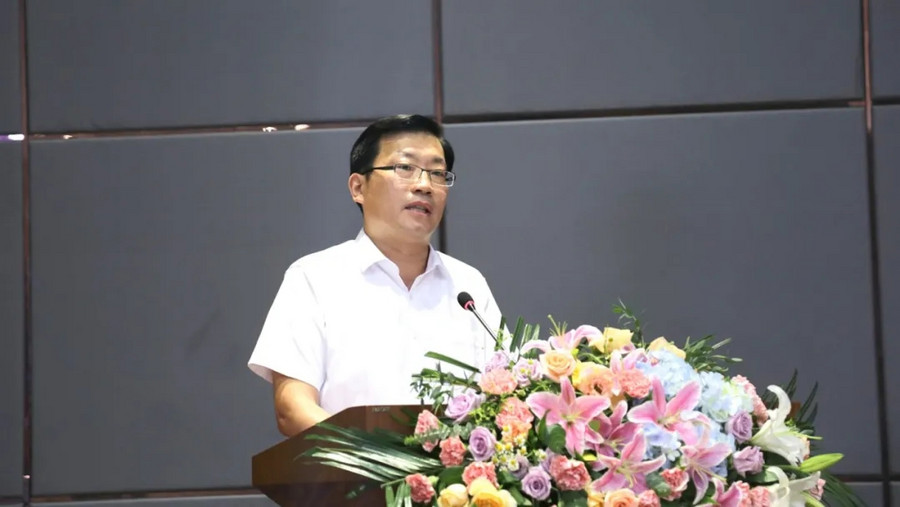 徐州市政府副秘书长丁广州致辞