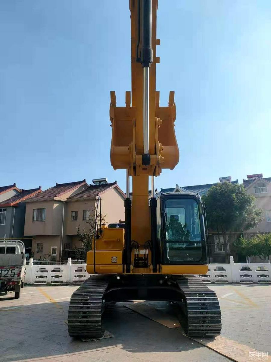 【图说新车】卡特新经典cat 320gx挖掘机全方位介绍