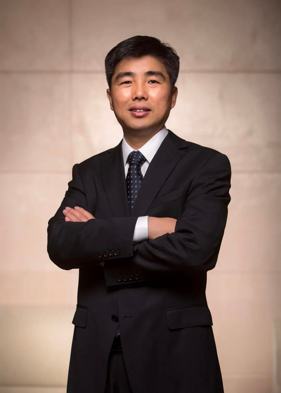 徐工:行业领袖丨张启亮任工业互联网产业联盟副理事长