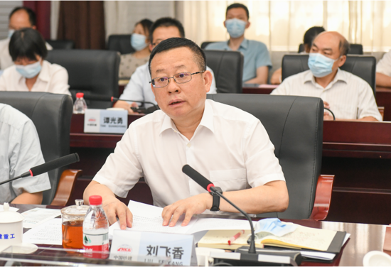 中国铁建党委常委副总裁赵佃龙一行到铁建重工开展安全生产大检查综合
