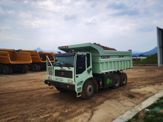 喜报临工重机非公路宽体自卸车入选第七批国家级制造业单项冠军产品