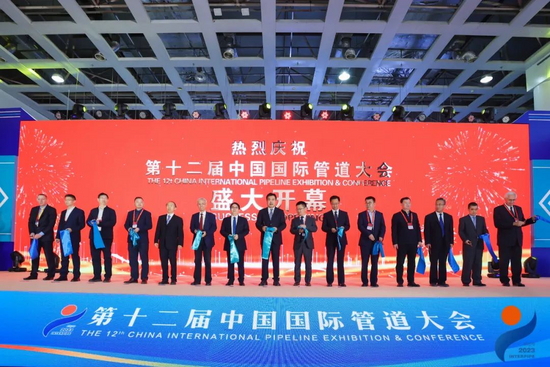 赚足眼球！这两款三一挖机亮相第十二届中国国际管道大会！