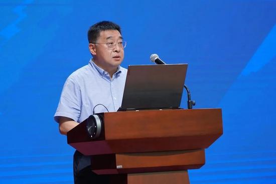 杨东升:全面加快徐工智改数转"一号工程"转型落地!