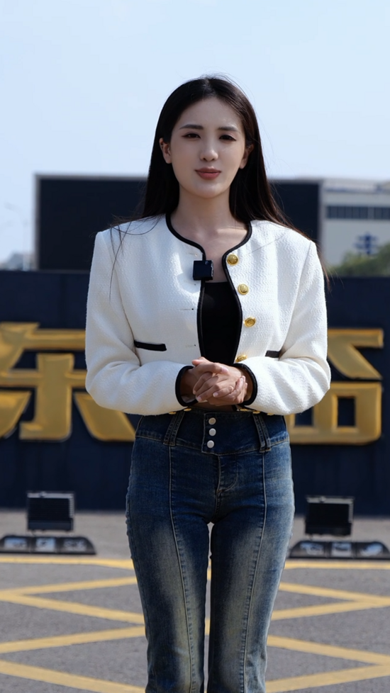 bices2023临家女孩抖音直播间见面带您看展福利送不停