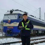 “95后”小伙兒，上班開火車，下班拍火車！丨圖說鐵路