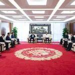 向文波與華電集團(tuán)董事長、黨組書記江毅舉行會(huì)談
