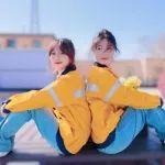 同校同班同宿舍！两名“00后”女孩，毕业后一起来到戈壁小站