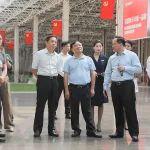 胡偉林在三一智聯(lián)重卡產(chǎn)業(yè)園調(diào)研