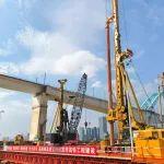 世界首座！徐工旋挖鉆機擎起宜昌長江公鐵大橋“第一根基”