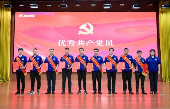 优秀2.jpg