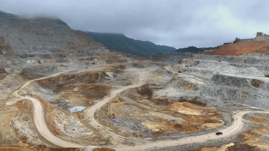 矿山.jpg