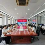 李海亮赴路面工程分公司讲授深入贯彻中央八项规定精神学习教育专题党课