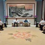 王卫中高立平会见中铁五局客人