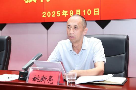 AD9I3845 拷贝.jpg