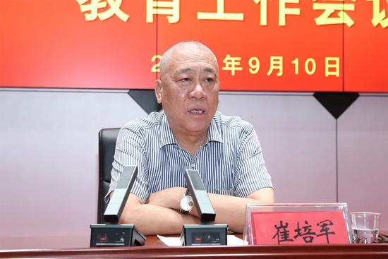 AD9I3735 拷贝.jpg