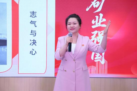 盐湖股份-徐世丽.JPG