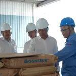 陈得信赴在桂企业调研并慰问干部职工