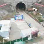 【媒體關注】蘭合鐵路柳泉隧道貫通