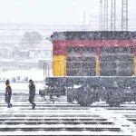 金秋十月，這里的鐵路人戰(zhàn)風斗雪！