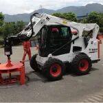 安全锁修复相关精彩文章--井盖修复,山猫一招制“不平” 井盖修复,山猫一招制“不平”