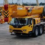 全球首款四橋八節(jié)臂130噸！徐工XCT130G8-1開(kāi)啟線塔吊裝新紀(jì)元