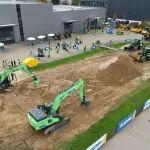 徐工挖掘机钥匙关了不断电相关精彩文章--绿色智擎,欧洲同行!徐工新能源挖掘机闪耀德国客户盛会 绿色智擎,欧洲同行!徐工新能源挖掘机闪耀德国客户盛会