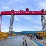 振華重工承建的恒力龍門吊項目6臺機全部完成提升作業(yè)