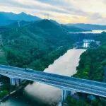 兩座大橋完成“四改八”，長深高速上演橋梁“縫合術(shù)”