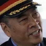 7年的勾机值多少钱相关精彩文章--值乘20年的“慢火车”上,列车长为何红了眼眶? 值乘20年的“慢火车”上,列车长为何红了眼眶?