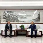 甘肅鐵投集團(tuán)與蘭州農(nóng)商銀行開展座談交流