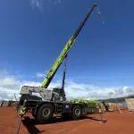 中聯(lián)重科大噸位起重機批量交付西芒杜礦區(qū)
